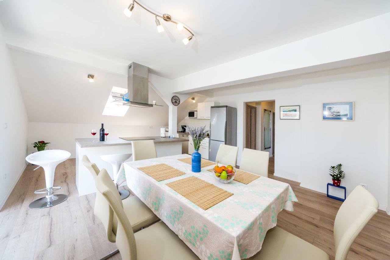 Apartman Iva Zara Exterior photo